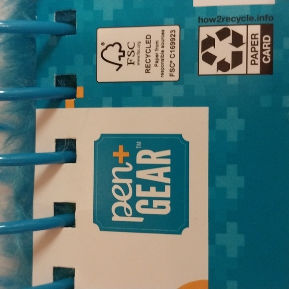 FUZZY RAINBOW BEAR JOURNAL size 6.5"x6.5" - Picture 5 of 8